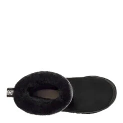 UGG Kids Classic Short TrailGazer Boot -Ugg 1157694K BLK 5 e92a2cb4 1006 4de4 8dbe e61e09b6150f