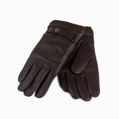 Ugg Mens Silver Stud Tab Glove (Touch Screen) -Ugg 1 47c91d5a 7e0f 4f33 8e35 bbb573ce7fbe