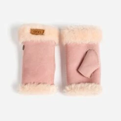 Ugg Fingerless Mittens 17 Ugg Fingerless Mittens -Ugg 2 42bb70f9 3b61 4706 8f79 e9aa3aee293b