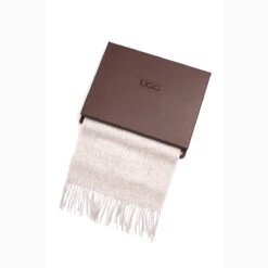 Ugg 100% Wool Scarf Grey -Ugg 3 e266c8f8 2fa4 4612 9d5b 62de7b5c1d48