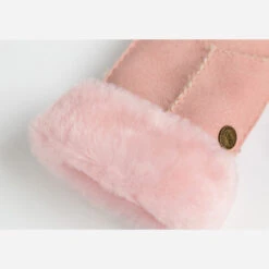 Ugg Sheepskin Touch Screen Gloves 23 Ugg Sheepskin Touch Screen Gloves -Ugg 4 1b7274ee 8de0 4648 b2b8 6da0a9ffdca0