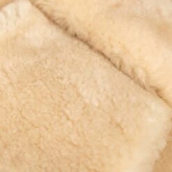 Ugg Curly Sheepskin Scarf -Ugg 4 788f1140 9058 4d78 b63e 592749cfd64c