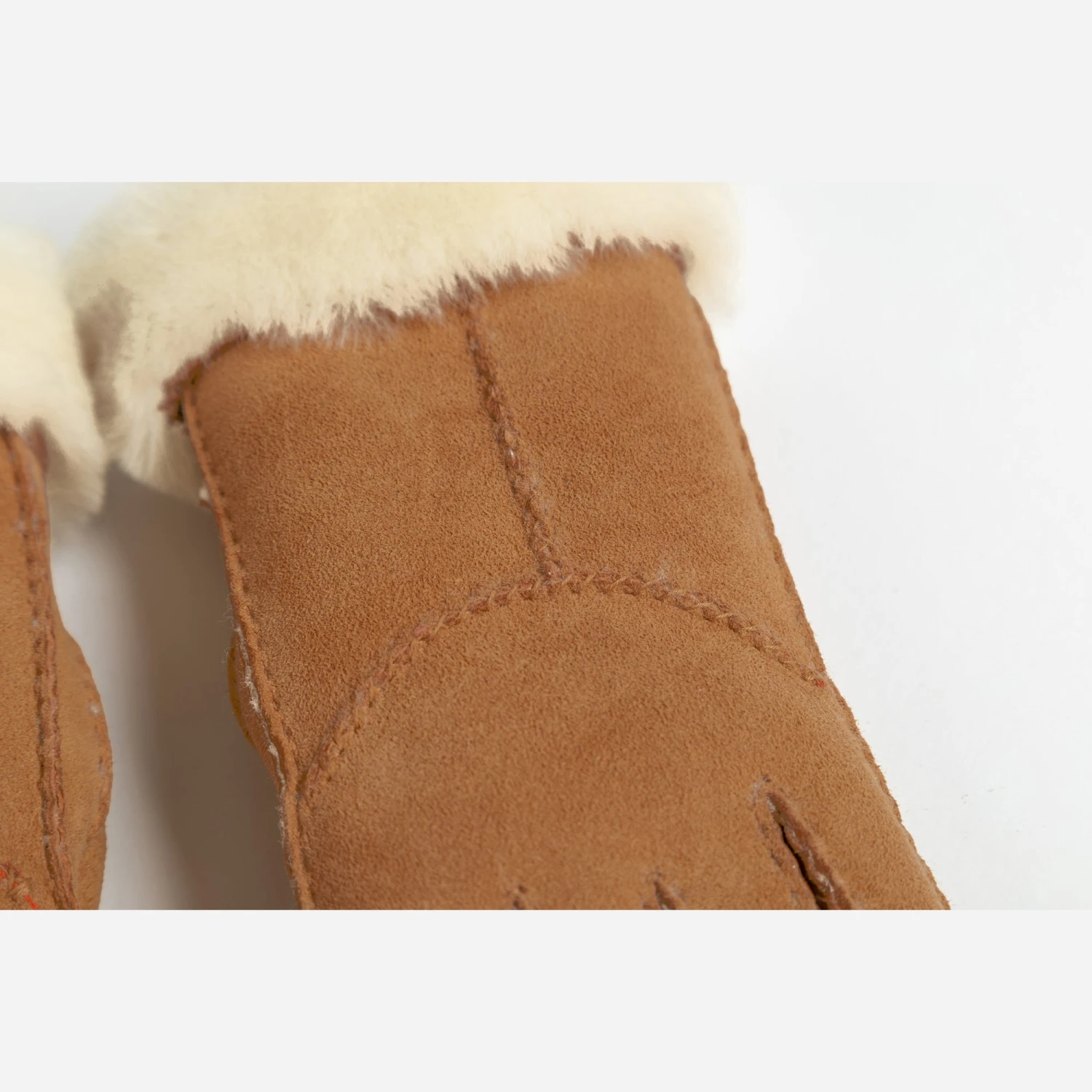 Ugg Sheepskin Touch Screen Gloves 5 Ugg Sheepskin Touch Screen Gloves - Image 5