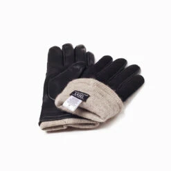 Ugg Ladies Quilted Ts Glove -Ugg 6 e5988d45 3c58 4497 93cb 19ff25dfc2c5
