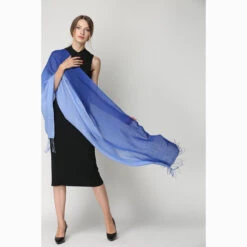 Ugg 100% Merino Wool Tie Dye Scarf Sky And Blue -Ugg 7 3bdf25e6 e1b2 45e5 8b1e e1c1eee6ac19