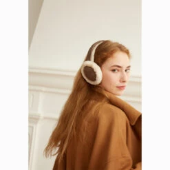 Ugg Sheepskin Earmuff -Ugg 7 a74755c5 8a48 47e7 8c48 66f6a52faa25