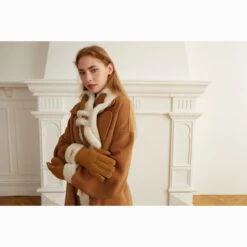 Ugg Turn Cuff Glove -Ugg 9 f2d88aef 2e23 46f0 bc3e 3258200f301e