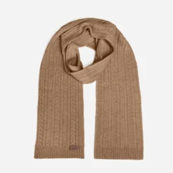 Ugg Cable Knit Pure Cashmere Scarf -Ugg IMG 1493a f75f6a29 5051 443d 9c88 6fdf79c5be08 scaled