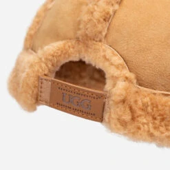 Ugg Sheepskin Baseball Cap -Ugg IMG 4246