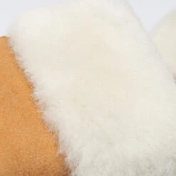 Ugg Sheepskin & Shearling Mitten -Ugg IMG 6225