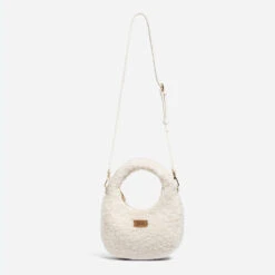Ugg Momo Shearling Shoulder Bag 33 Ugg Momo Shearling Shoulder Bag -Ugg IMG 6437