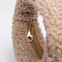 Ugg Momo Shearling Shoulder Bag 29 Ugg Momo Shearling Shoulder Bag -Ugg IMG 6497