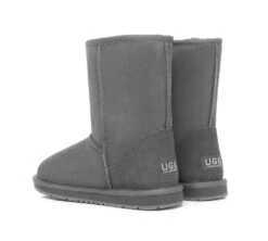 UGG Kids Boots Sheepskin Wool Short Classic Water Resistant Nonslip Boots 21 UGG Kids Boots Sheepskin Wool Short Classic Water Resistant Nonslip Boots -Ugg kids shoes kids as short classic ugg boots 4